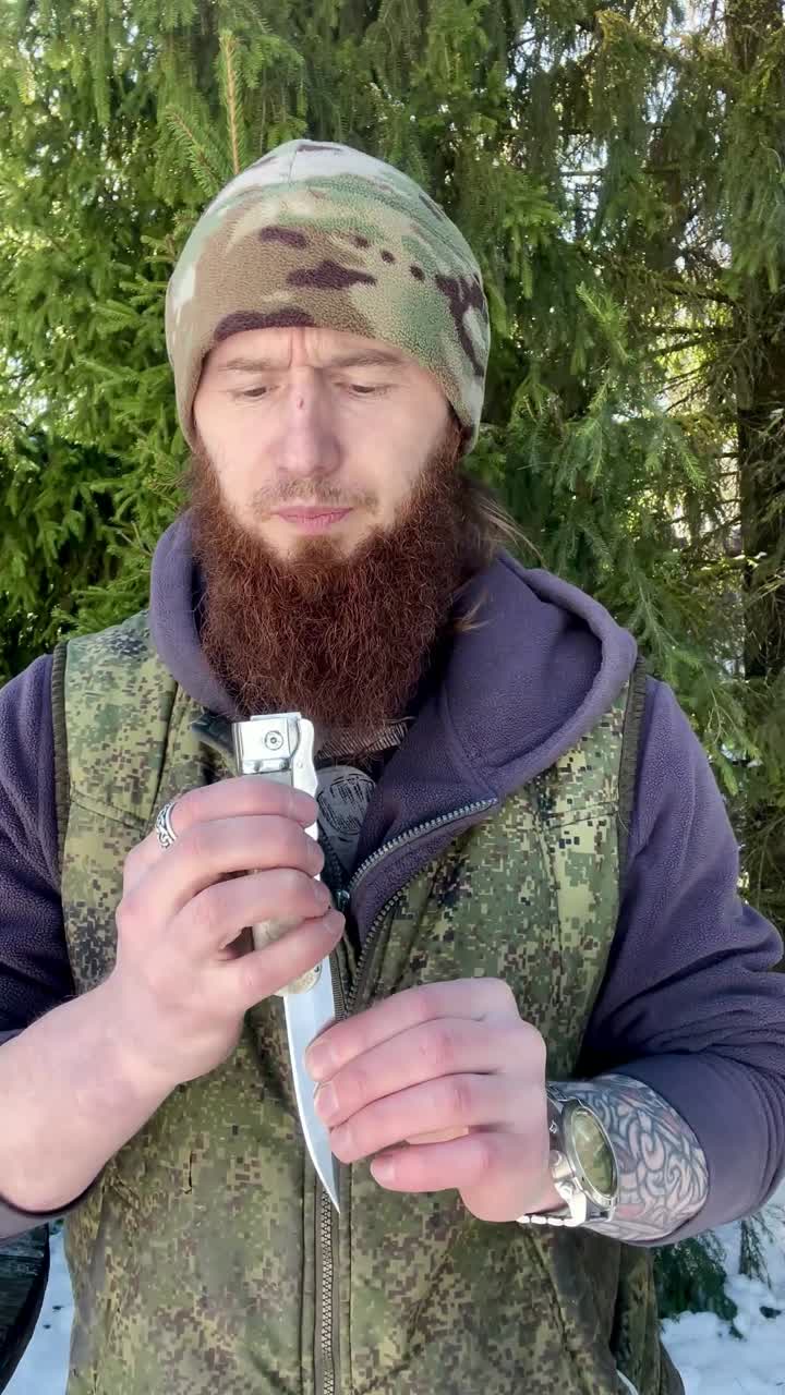 Полускладной егерский нож д'Эстена